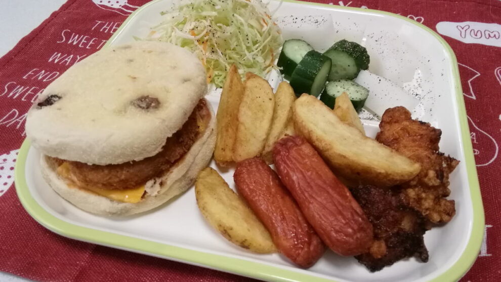 コロッケチーズマフィン🍔