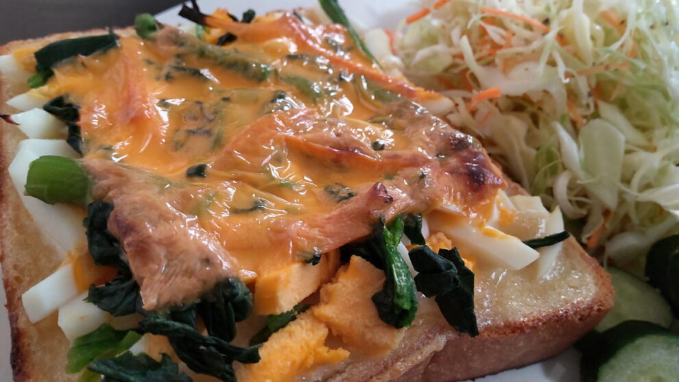 ほうれん草とアスパラのたまごサンド🥪