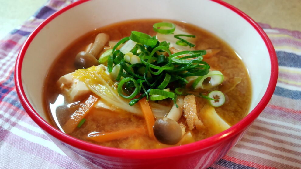 白菜とお豆腐で・・パパッと簡単！お味噌汁