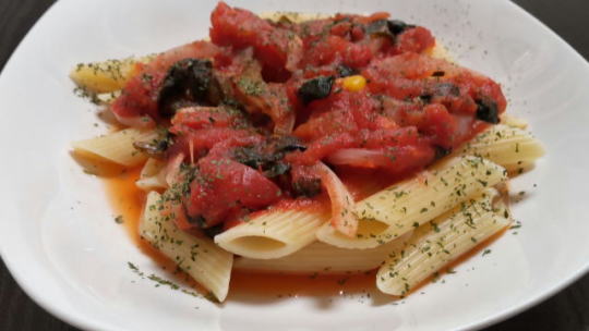 ほうれん草と新たまねぎのトマトパスタ🍝